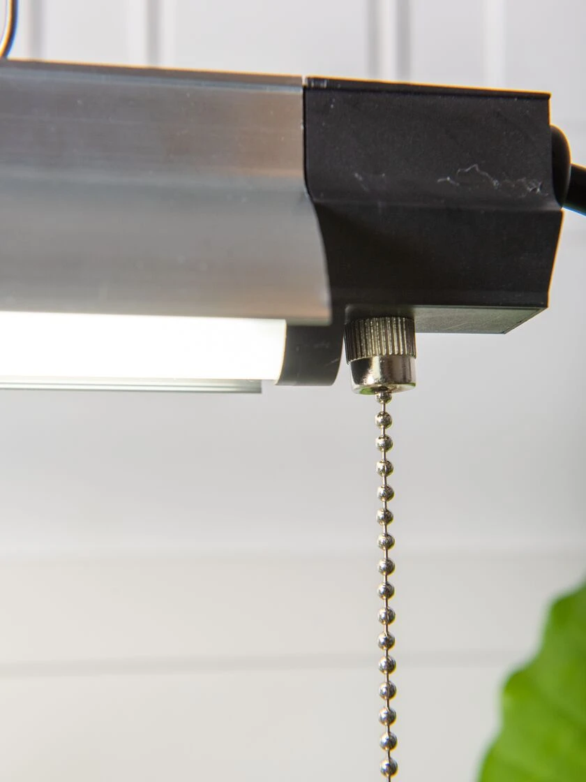 Miracle LED® Hangable LED Grow Light - Image 3