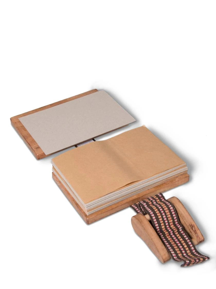 Heirloom Flower Press - Image 3