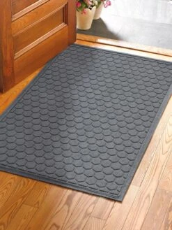 Honeycomb Water Glutton Doormat, 35" X 59"