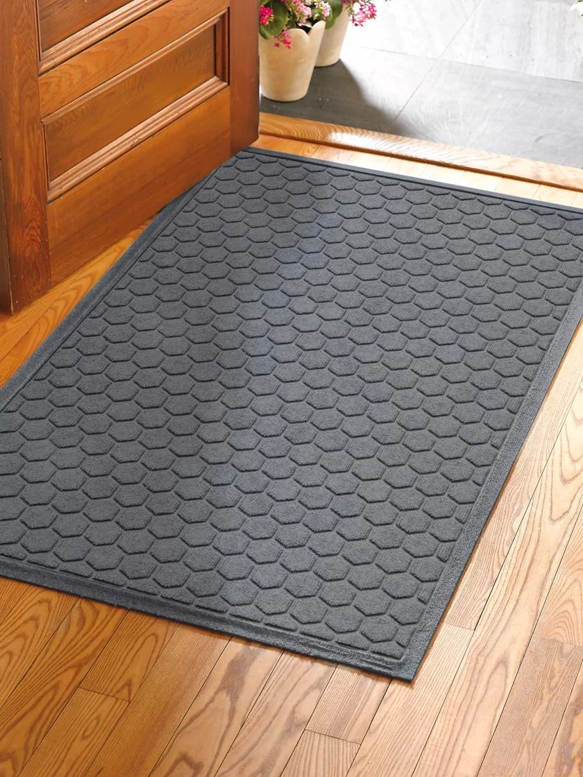 Honeycomb Water Glutton Doormat, 35" X 59"