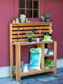 Gardenerās Supply Tall Cedar Potting Bench
