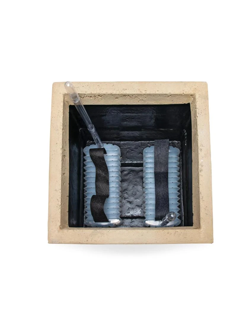 Self-Watering LavaStoneĀ® Modern Square - Image 4